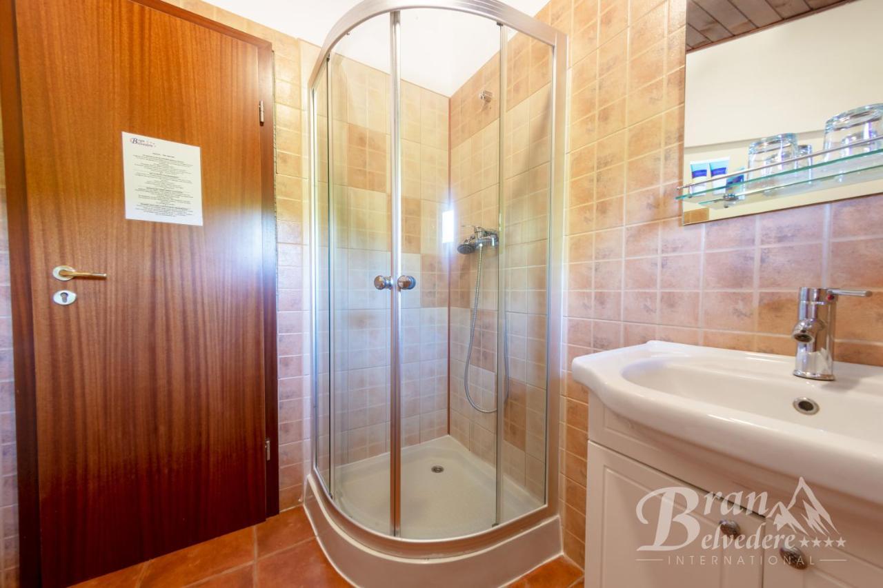 Pensión Bran Belvedere International 4*