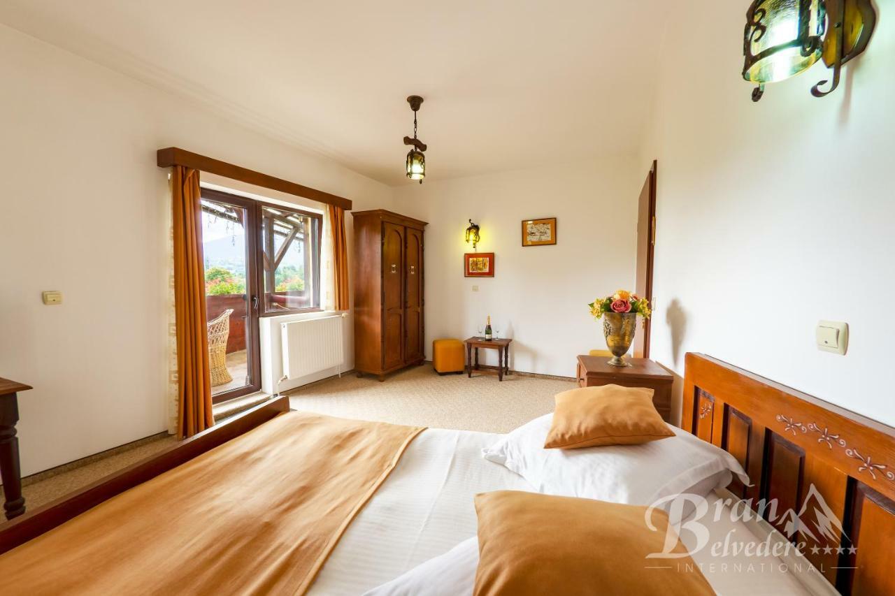 Pensión Bran Belvedere International 4*